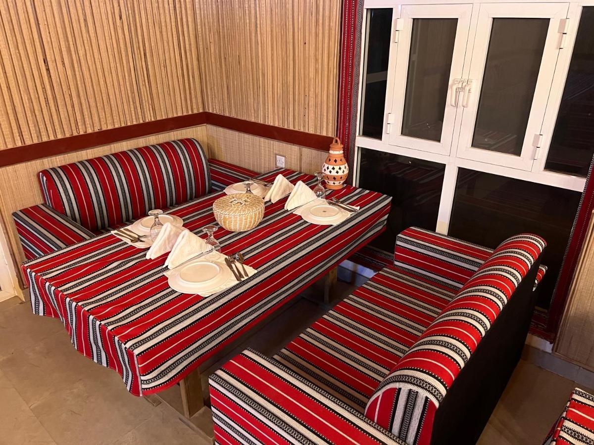 Al Salam Desert Camp *
